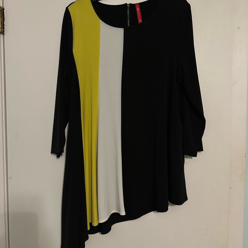 IC Collection Colorblock Women's Top